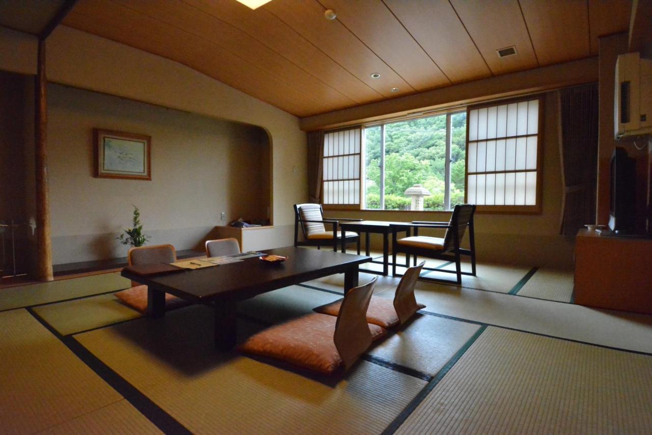 Eirakukan Koriyama  Luaran gambar